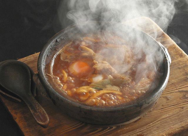 夏の口福便 地元の味届けます みそ煮込みうどん 名古屋 麺打ちから味わって 東京新聞 Tokyo Web 夏の口福便 地元の味届けます みそ煮込みうどん 名古屋 麺打ちから味わって 東京新聞 Tokyo Web