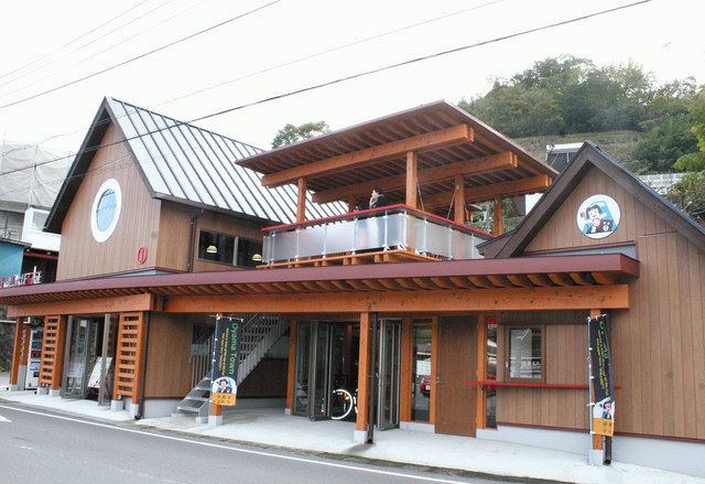 試験運営が始まった「フジサイクルゲート」=いずれも小山町で