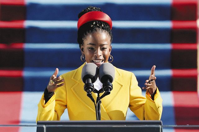 レディー ガガより注目をさらった22歳の詩人 米大統領就任式 アマンダ ゴーマンさんに称賛の声 東京新聞 Tokyo Web