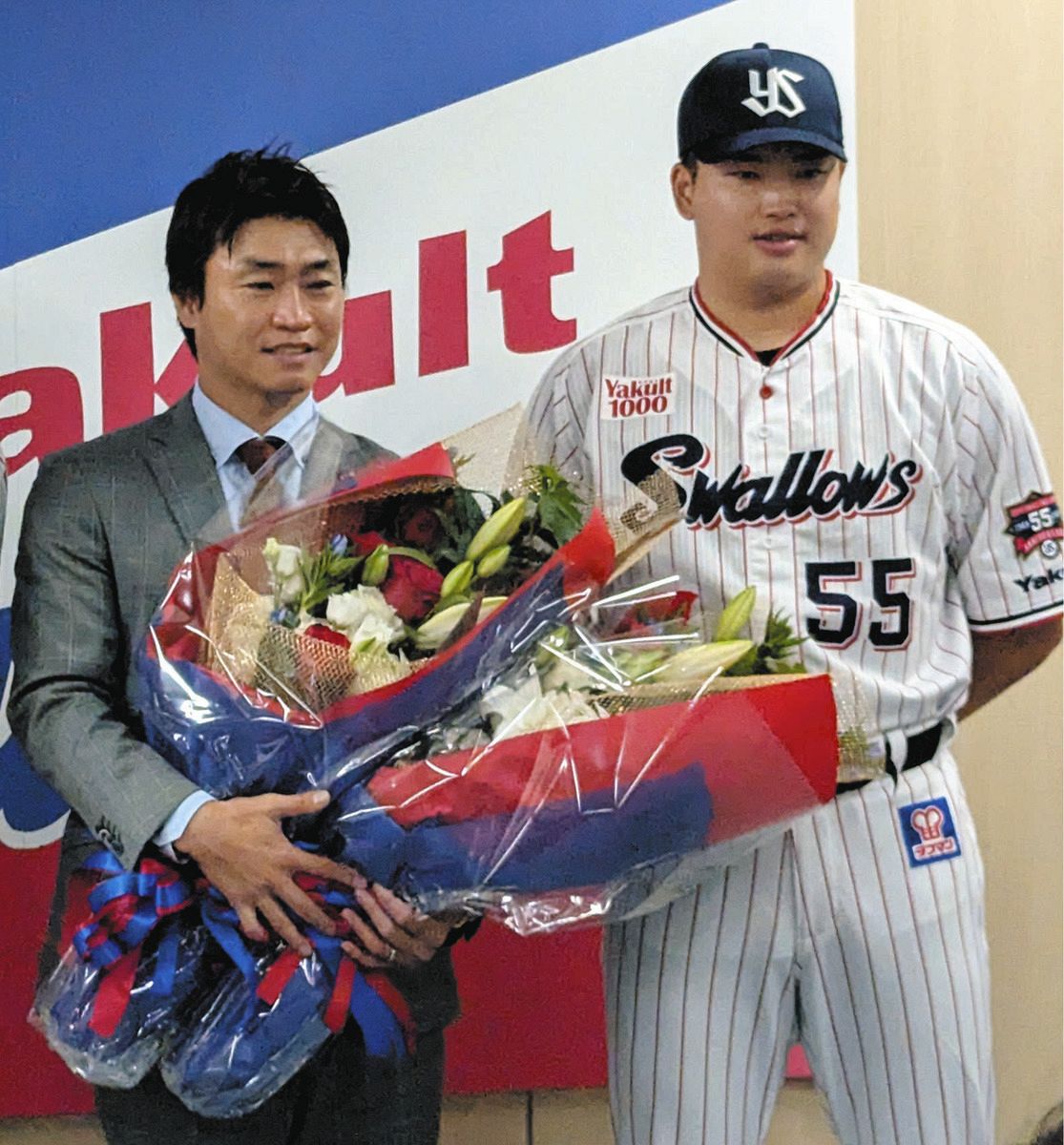 引退のヤクルト青木宣親、まな弟子村上宗隆に贈った言葉…厳しいプロの