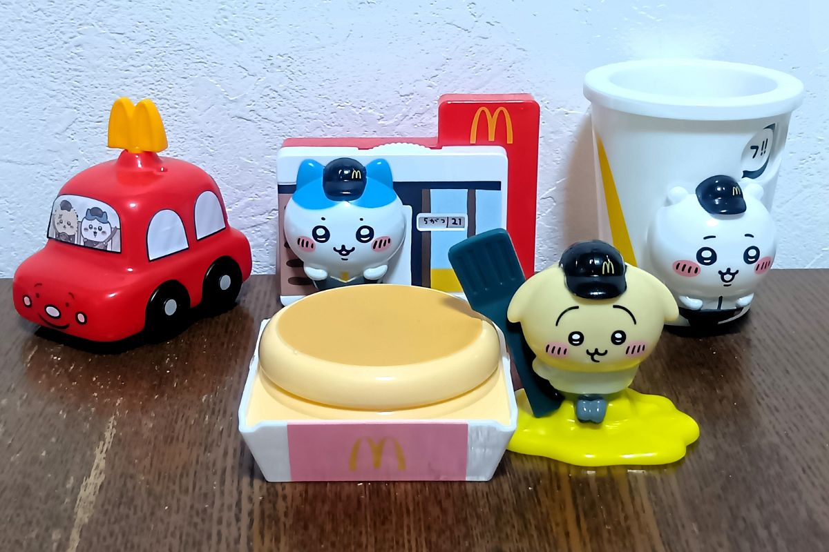 ちいかわ　マクドナルド　第2弾　ハッピーセット　おもちゃ　4種×4セット　16個 Amazon.co.jp: ちい*かわ ハッピーセット 第2弾 全4種