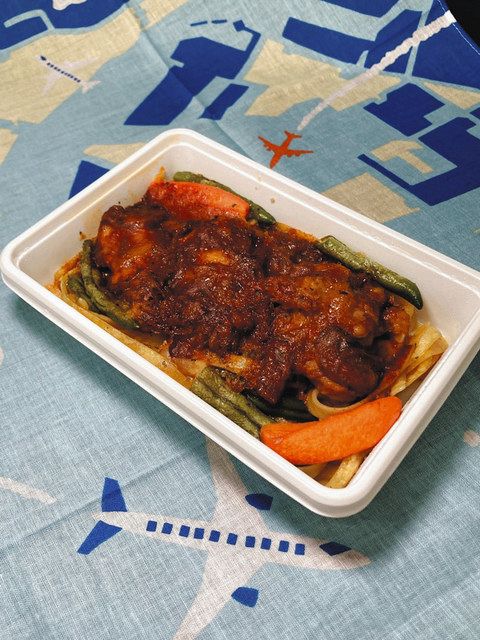 ＜テイクアウト　グルメ＞世界の機内食（コック・オー・ヴァン）：東京新聞デジタル