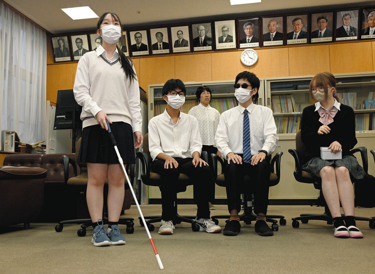 長さピッタリの白杖でたくさん出かけて 目が不自由な子どもの「苦労」知り…先生と企業で開発、全国に寄贈:東京新聞デジタル