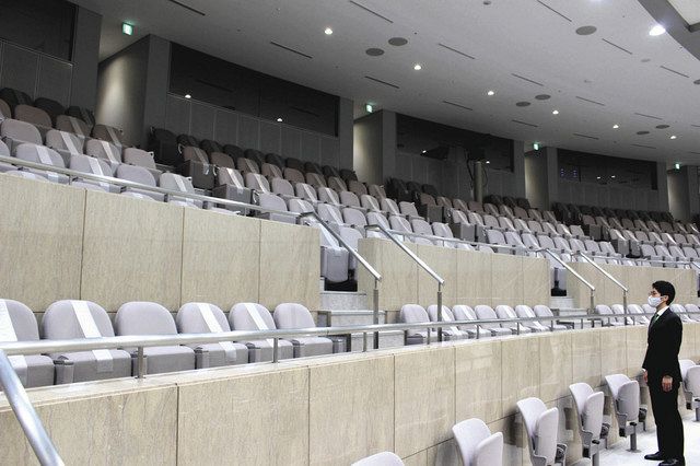都議会傍聴きょう再開 １年ぶり 座席に間隔 入場制限 東京新聞 Tokyo Web