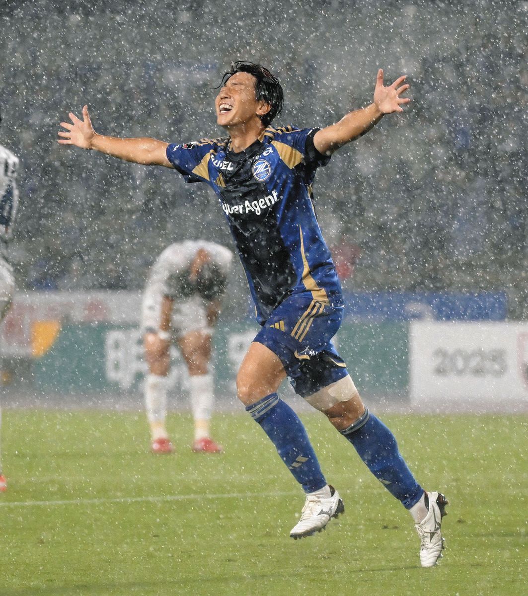 町田ゼルビア「26歳の絆」 沼田駿也のJ1初ゴールに高橋大悟