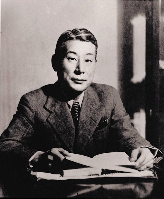 杉原千畝＝NPO「杉原千畝命のビザ」提供