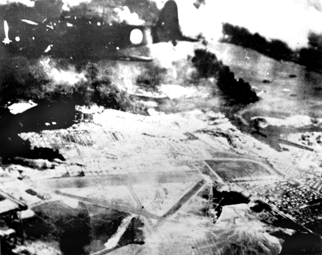12月8日、真珠湾で始まった ＜ビジュアル特集・戦後80年 1-1