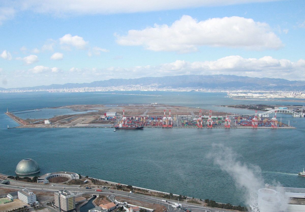 大阪・関西万博の会場予定地、人工島・夢洲＝2016年撮影