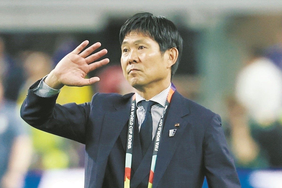 サッカー 監督