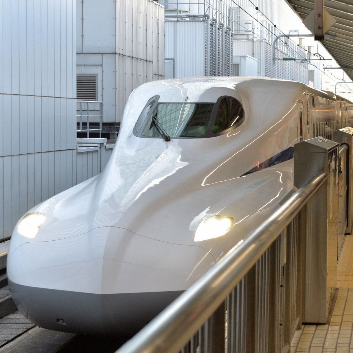 東海道新幹線の運転士 150kmで走行中トイレへ ３分間運転席離れる ｊｒ東海が処分検討 東京新聞 Tokyo Web