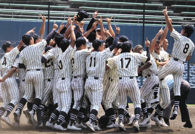 高校野球独自大会 桐生第一 61チームの頂点に：東京新聞デジタル