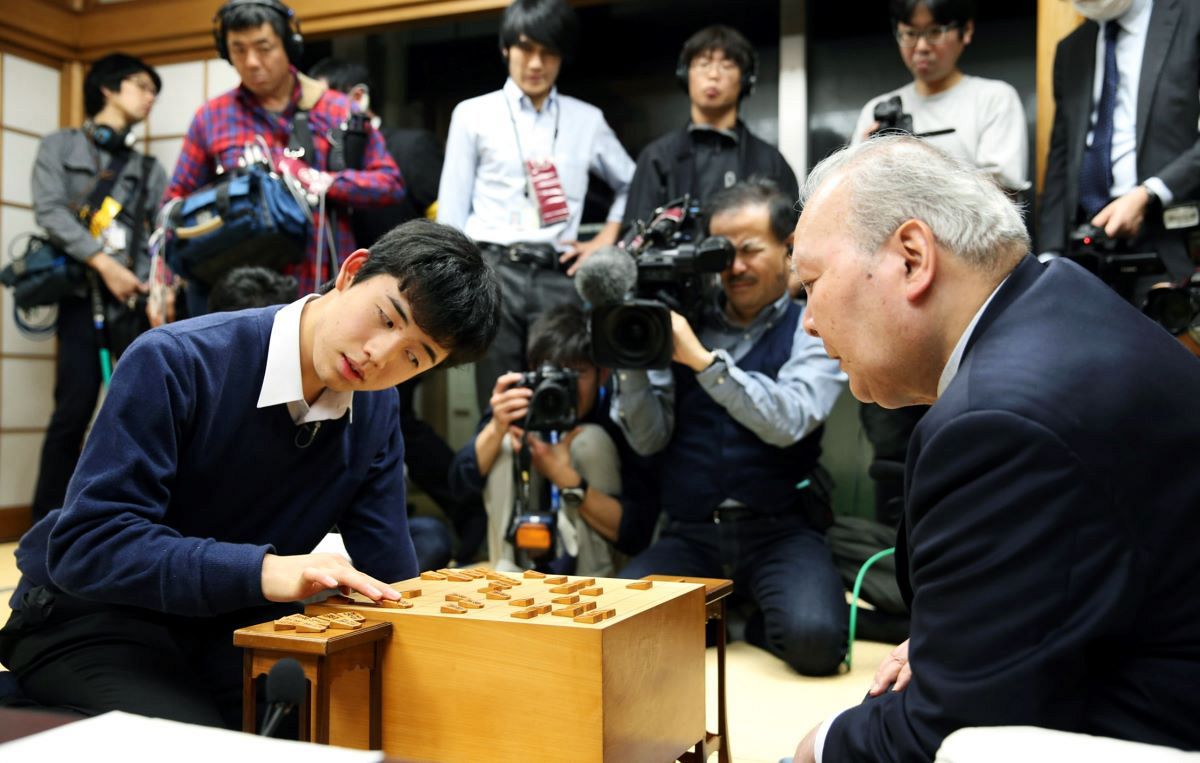 将棋世界 藤井聡太29連勝の軌跡 加藤一二三九段引退 - 趣味/