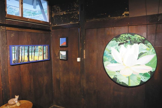 「ＡＲＩＧＡＴＥＥ」に展示されている石渡さん夫妻の作品

