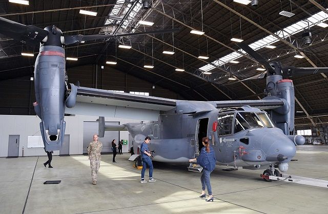 アメリカ、空軍オスプレイは日本国内の飛行を停止、海兵隊は継続