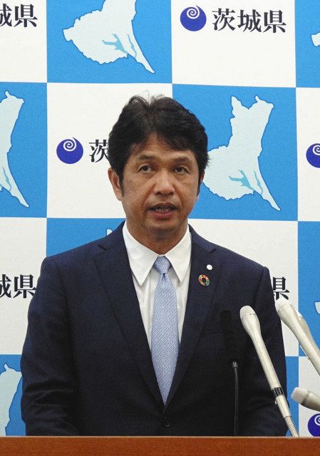 「最大限の警戒が必要」と県民に呼び掛ける大井川知事＝県庁で 