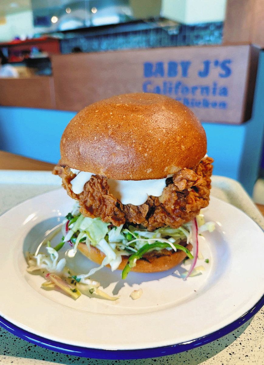 フライドチキンパン粉付けテーブル、ステンレススチール容器と