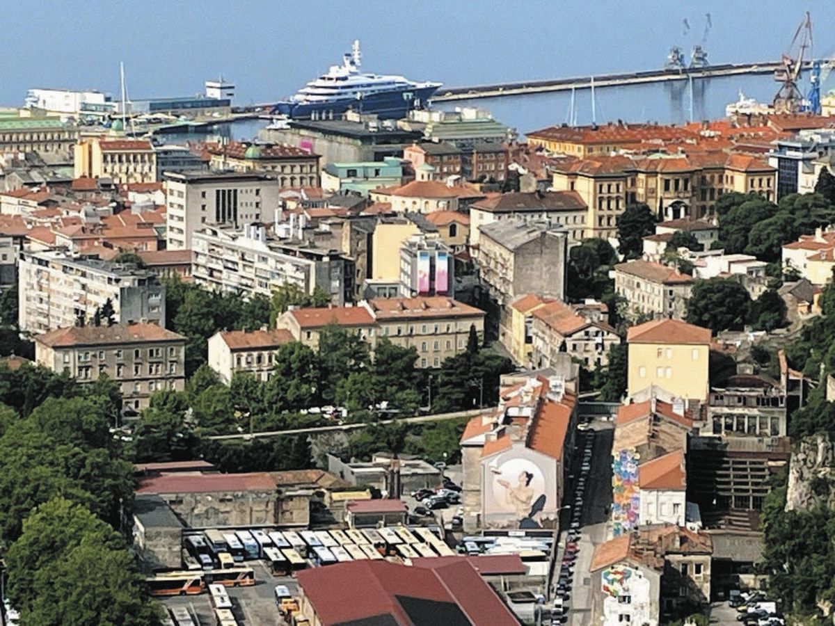 都市「絵画」 古都京都に出現した村上隆の平安京「村上隆 もののけ 京都」｜ZOOM LIFE