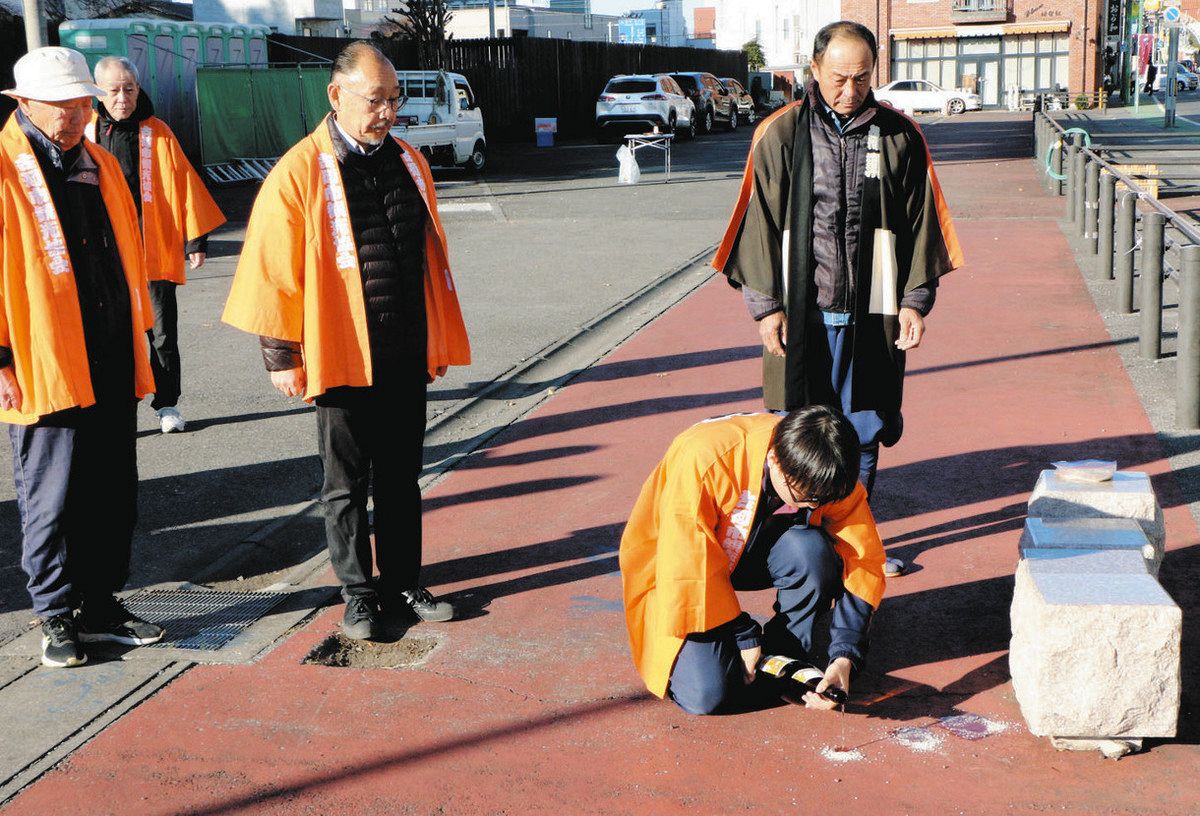 奇祭 あす、古河提灯竿もみまつり 激しい「けんか」 栃木・野木神社に由来 交流いまも：東京新聞デジタル