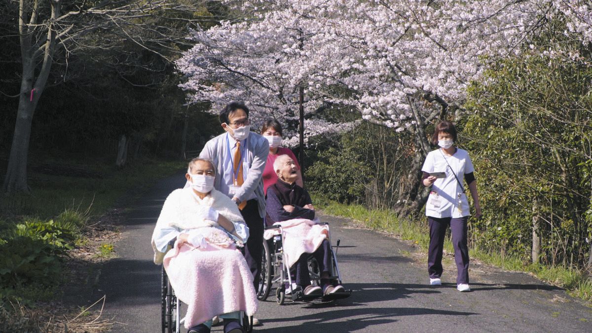 死は悲しいだけではない」最期に輝く命を撮る ドキュメンタリー