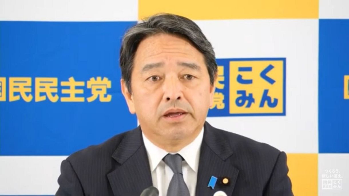 記者会見する榛葉賀津也幹事長＝12日、国民民主党の公式Youtubeチャンネル