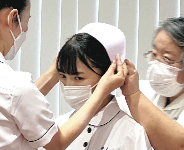 足利で戴帽式 看護師の夢へ第一歩：東京新聞デジタル