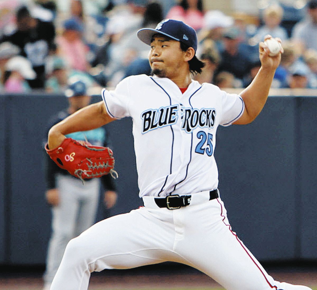 メジャーデビュー決まった元中日・小笠原慎之介「自分もピースに