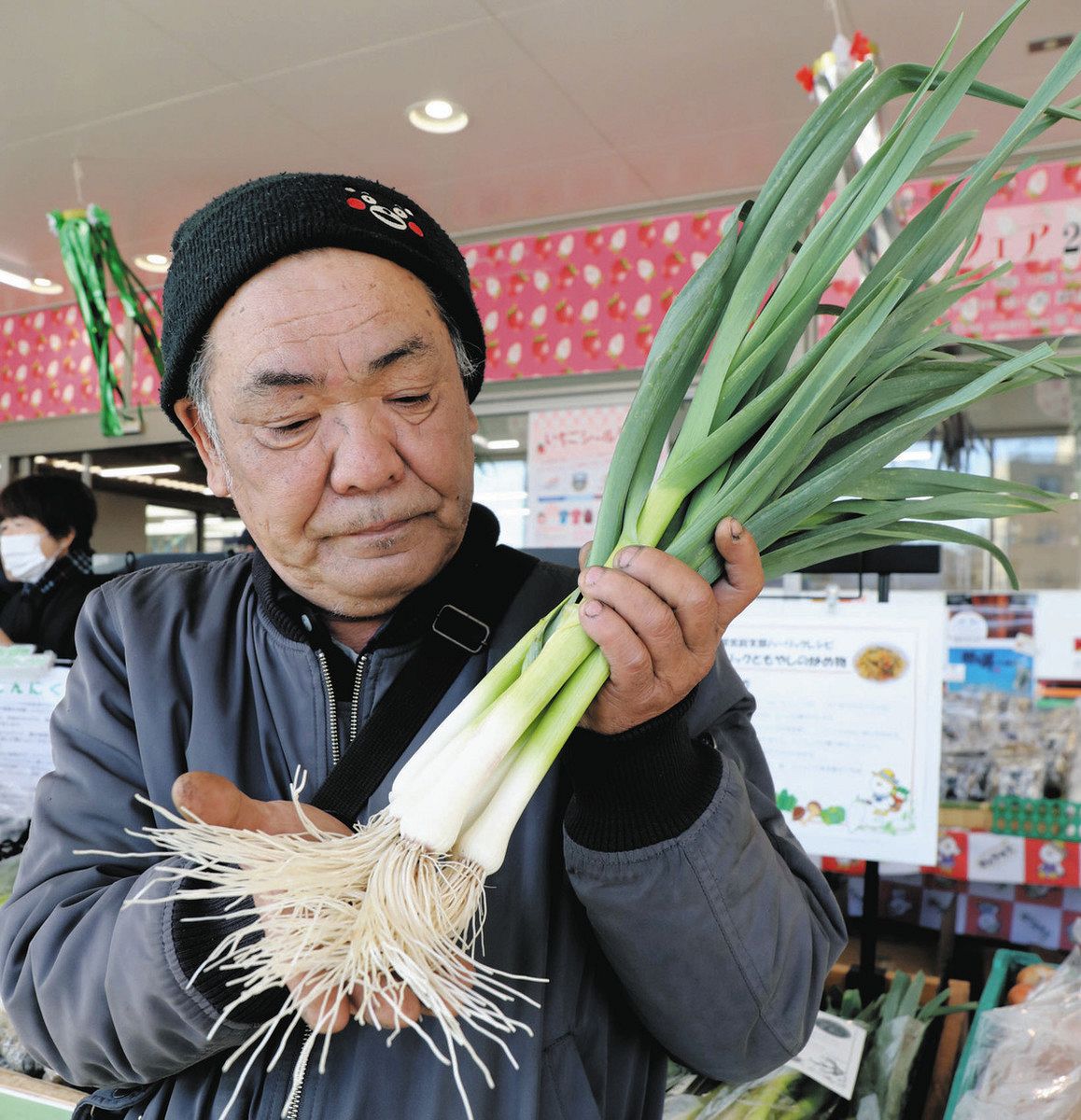 市内産の葉ニンニクPR 栄養価高く香りマイルド JAセレサ川崎