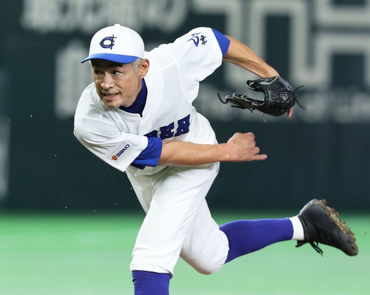 イチローさん 高校野球女子選抜を17奪三振、2年連続完封：東京新聞