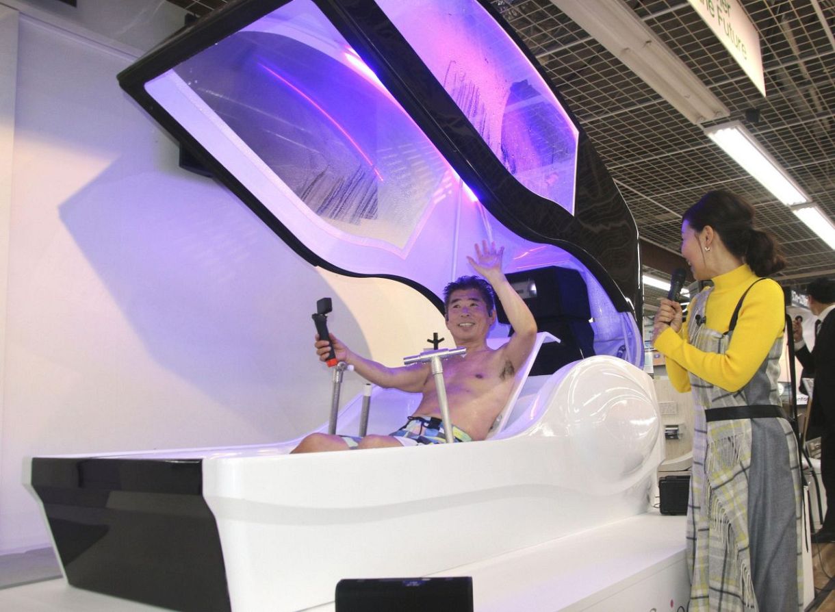 ヤマダ、ミライ人間洗濯機を販売 6千万円、池袋本店に実機展示：東京