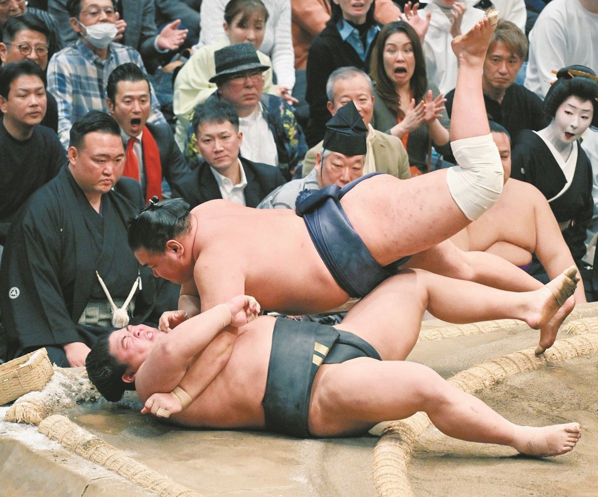 豊昇龍、大事な「髪の毛」犠牲につかんだ白星 取り直しの一番でも