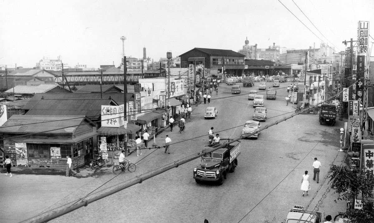 東京の今昔」を写真で比べてみたら 今の巨大ターミナルは