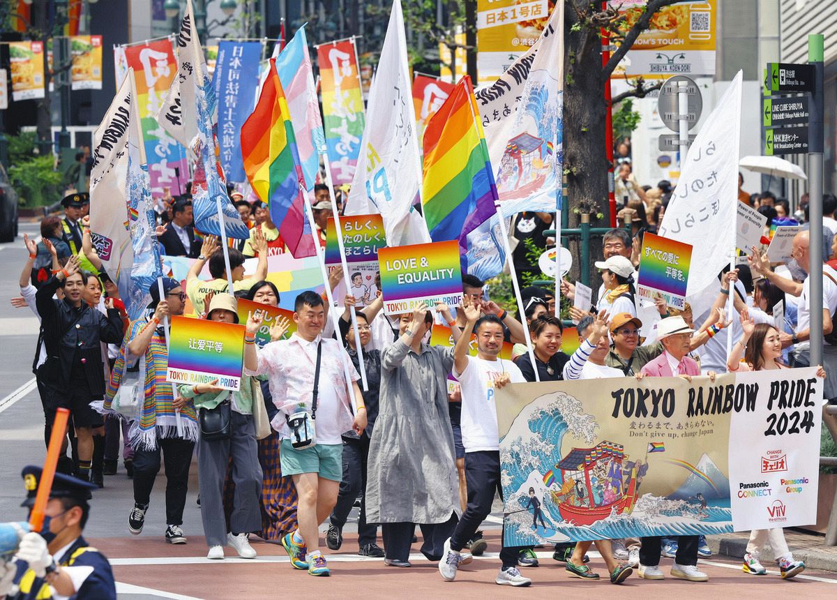 渋谷で1万5000人が虹色のパレード 性の多様性訴え、30周年の節目に「変わるまで、あきらめない。」：東京新聞 TOKYO Web