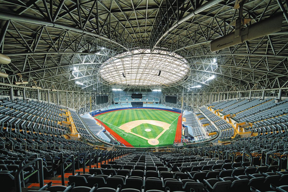 Gocheok Sky Dome, which has a capacity of 20,000 and has been renovated for the MLB Seoul Series, is provided by the city of Seoul.