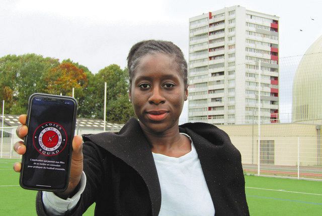 サッカー仲間探しアプリ 少女たちの道しるべに 仏移民街出身の女子プロ選手が開発 東京新聞 Tokyo Web サッカー仲間探しアプリ 少女たちの道しるべに 仏移民街出身の女子プロ選手が開発 東京新聞 Tokyo Web