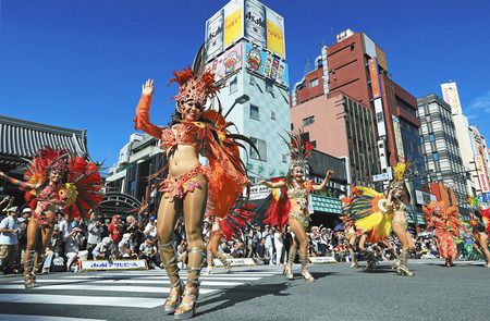 踊りの熱に国境なし ３１日に浅草サンバカーニバル 東京新聞 Tokyo Web