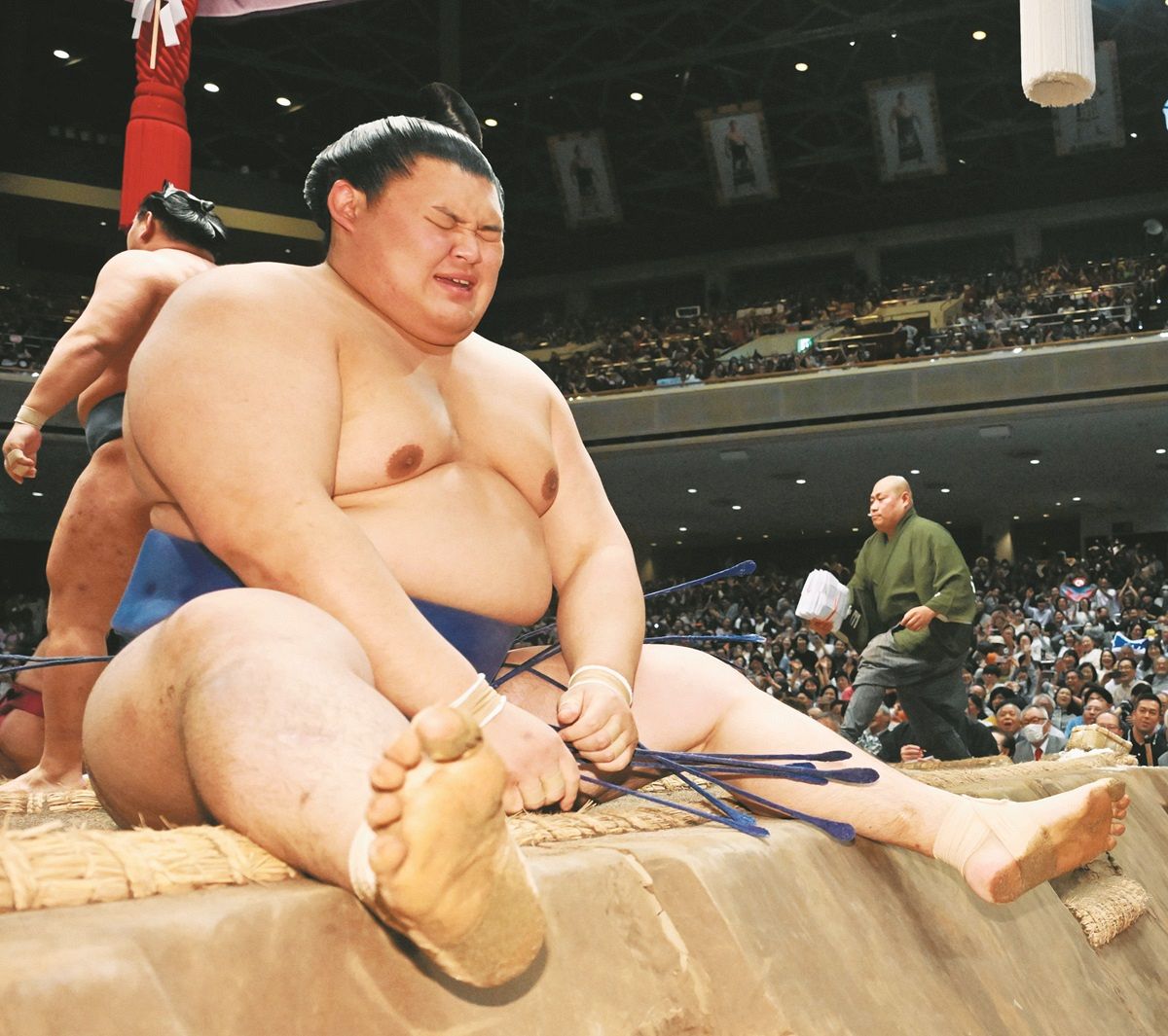 大の里、全勝は「次の地位で」 大関最後の取組は黒星 豊昇龍が横綱の 