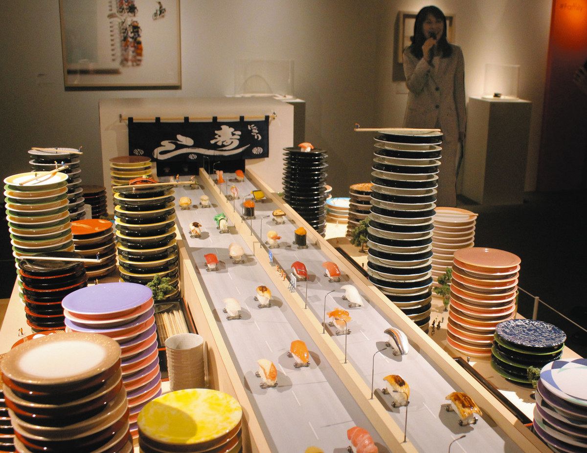 ホチキスの芯や白いご飯で表現 ミニチュア写真家・田中達也さんの