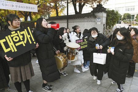 国際編 韓国の受験生 国を挙げて応援 東京新聞 Tokyo Web