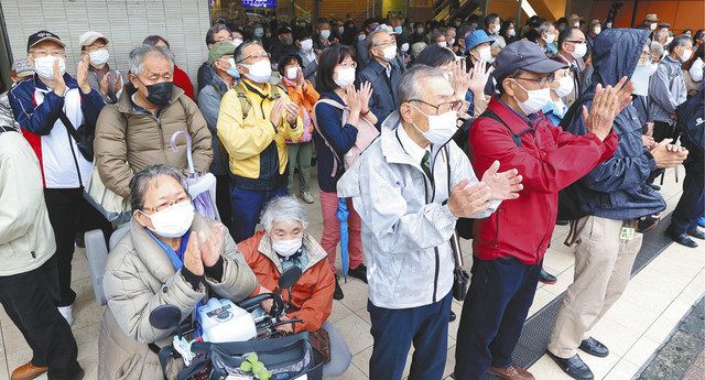 自民 立民 分配 で対立 与野党党首 衆院選第一声で何訴えた 東京新聞 Tokyo Web