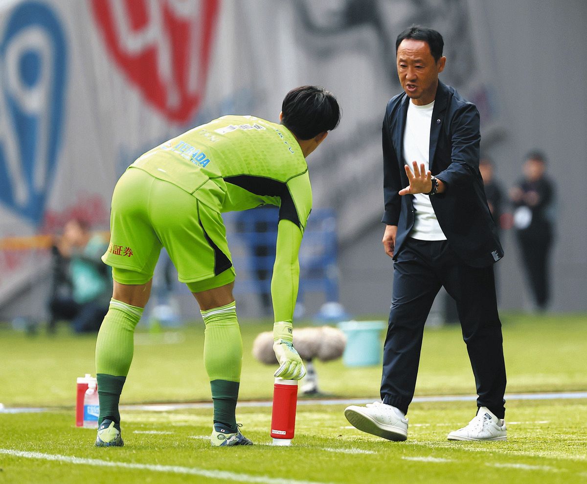 なぜボールに水をかけ、主審に何と言われたのか 町田ゼルビアは