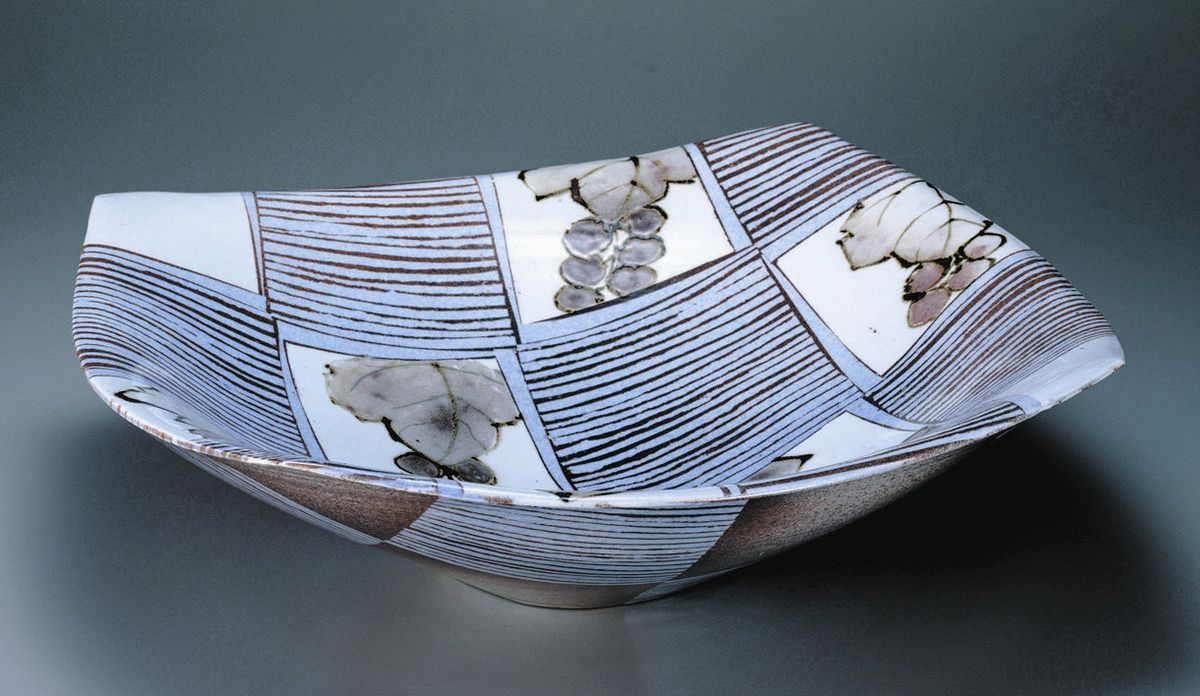 植物題材 ほのぼの作品80点 千葉市の窯で60余年、陶芸家・神谷さん
