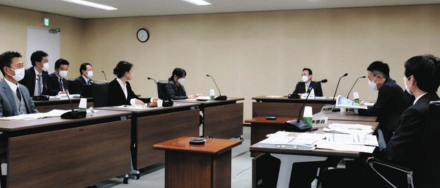 教育再生」の象徴、なぜ年に一度も開かれない？…4都県232市区町村で