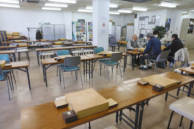 教室は盛況、道場は苦境… プロ棋士も修行した「新宿将棋センター」3月に閉店：東京新聞 TOKYO Web