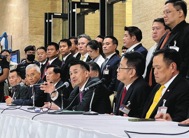 タクシン派政党、12党連立政権の樹立を合意 タイ新首相にセター氏指名へ「選ばれるのは確実だ」:東京新聞デジタル