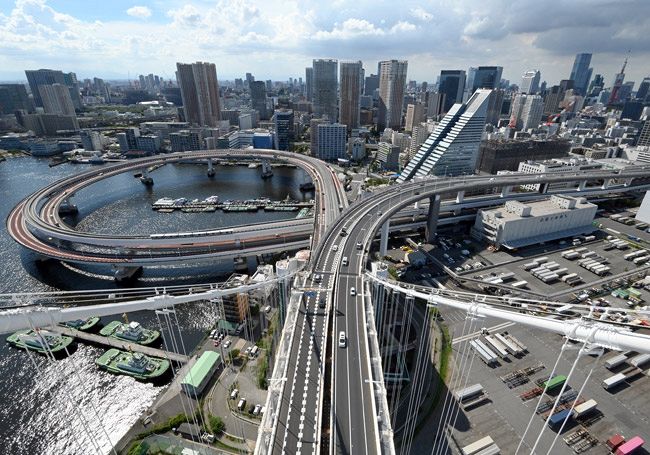 首都の夢架けて30年 レインボーブリッジ開通30周年 主塔からの風景