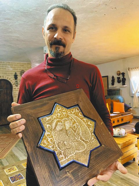 虹色の輝きに魅せられた日本とイランの陶芸家の情熱…16世紀に途絶えた
