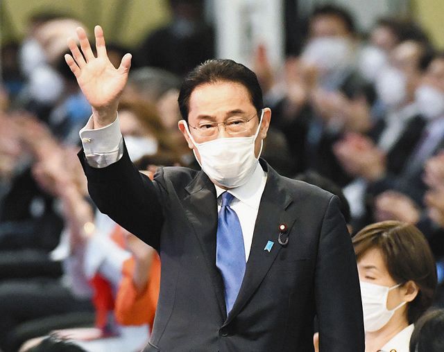 自民党の新総裁に選出された岸田文雄氏＝２９日午後、東京都内のホテルで