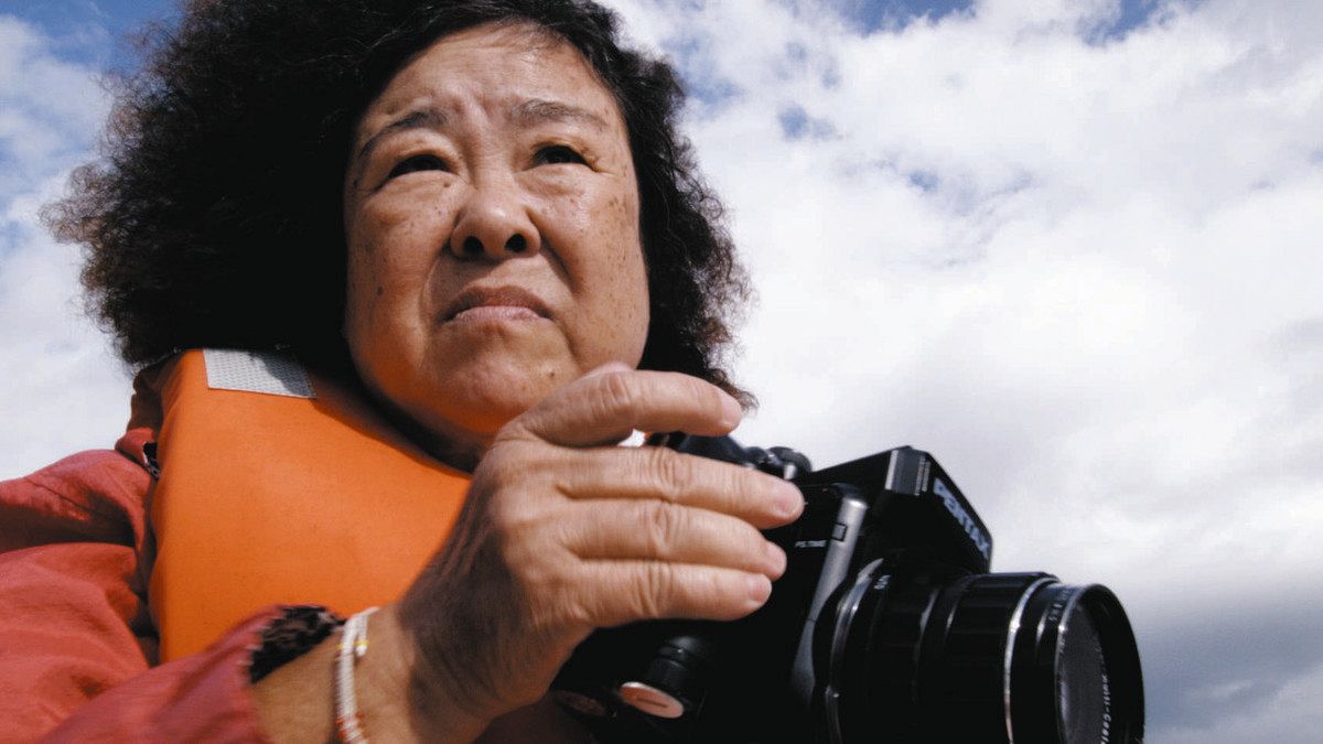 映画「オキナワより愛を込めて」 沖縄を撮り続ける写真家・石川真生に