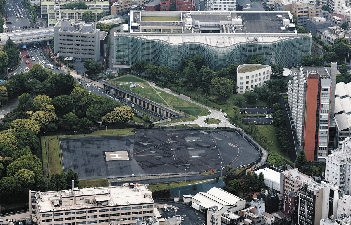 港 区 米 軍 基地