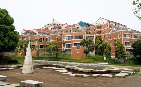 東京舞台さんぽ 平成狸合戦ぽんぽこ 多摩ニュータウン開発を題材に 東京新聞 Tokyo Web